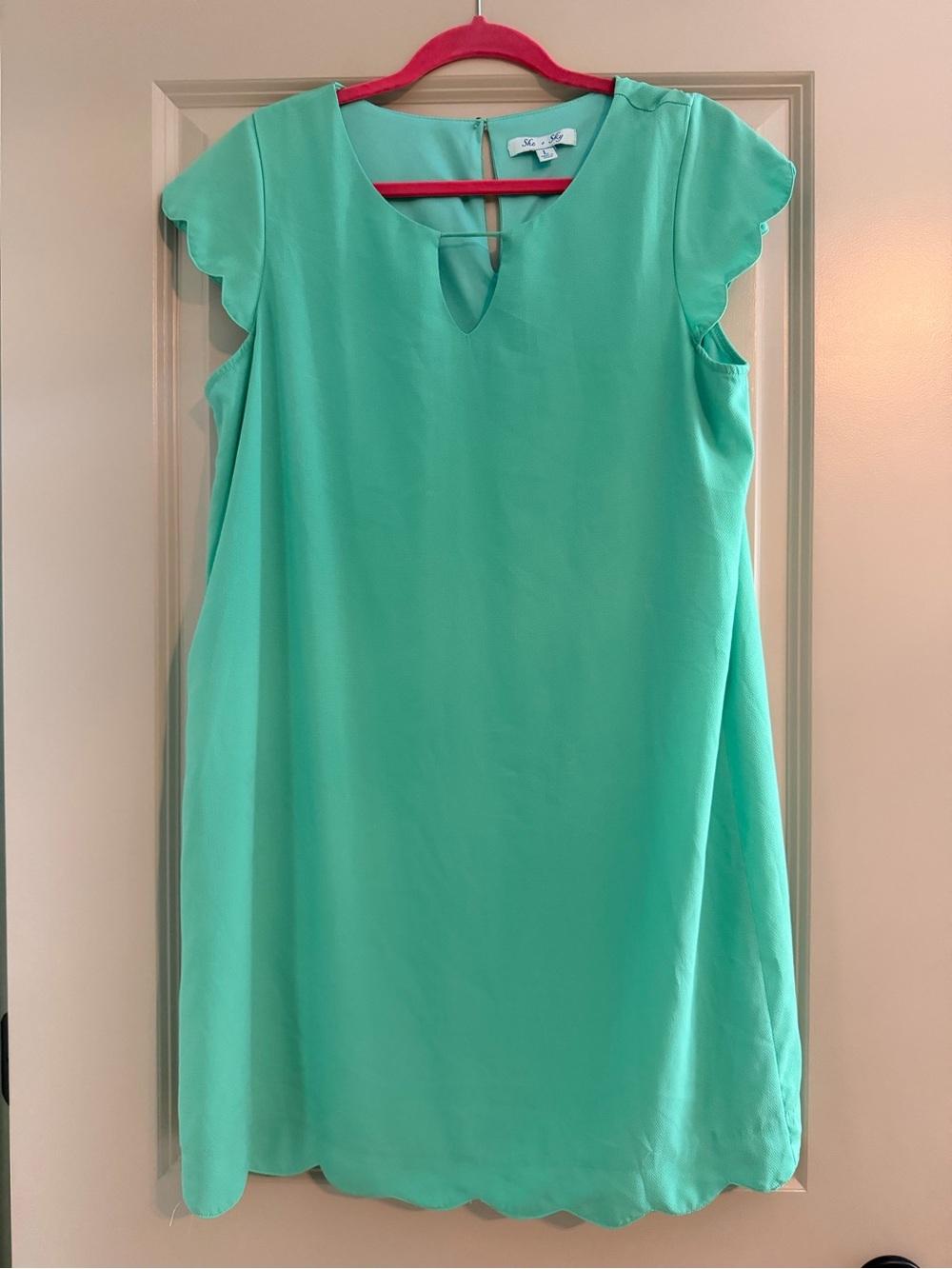 She + Sky Scallop Hem Mint Green Shift Dress